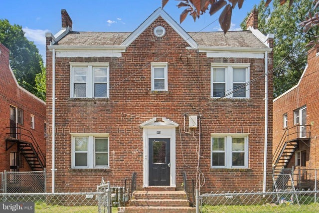 449 Mellon St Se, Washington