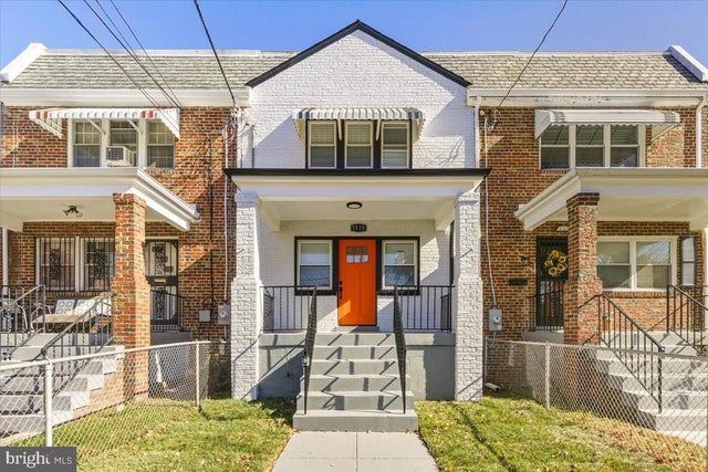 3310 12th St Se, Washington