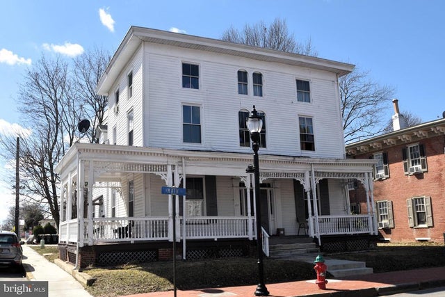 133 S Main St, Smyrna