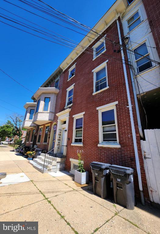 403 W 6th St, Wilmington