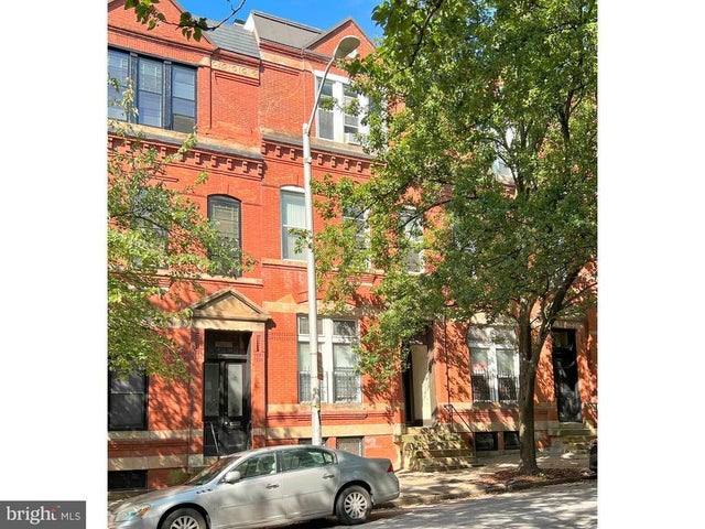 2106 Saint Paul St, Baltimore