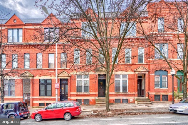 2106 Saint Paul St, Baltimore