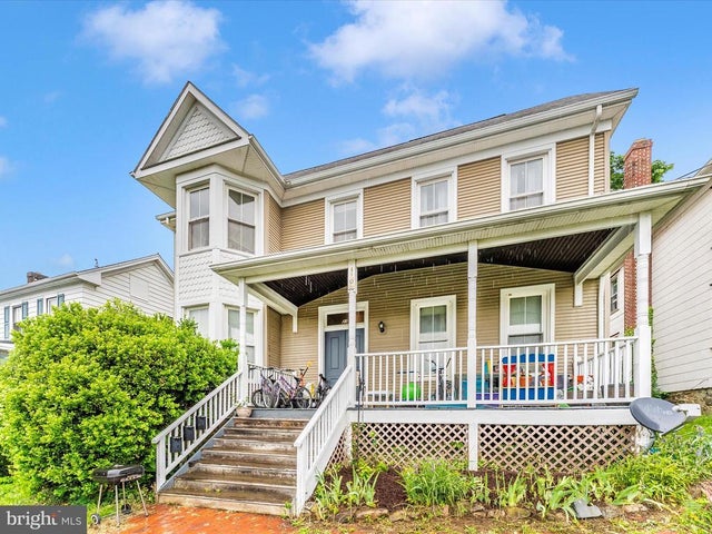 21 E A St, Brunswick