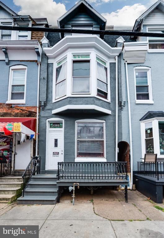 1302 N 10th St, Reading