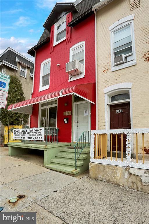 816 Douglass St, Reading