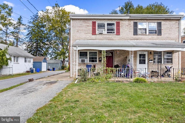 222 S 1st St, Lemoyne