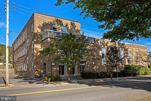1001 Moore St, Huntingdon