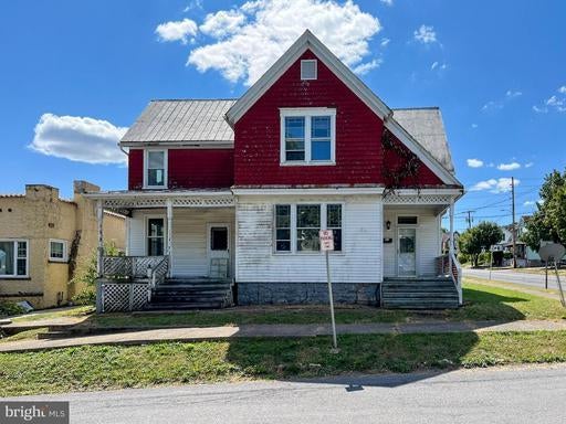 33 W Garber St, Mount Union