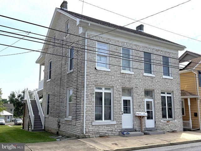 136-138 W Main Ave, Myerstown