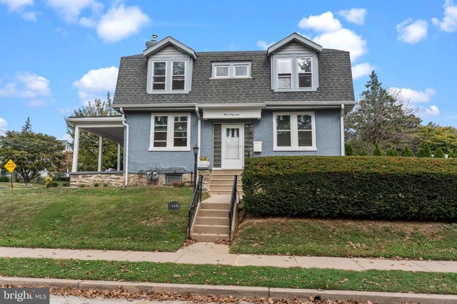 449 Roslyn Ave, Glenside