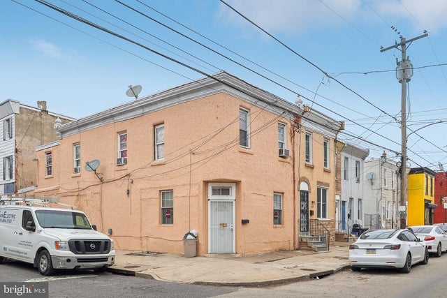 2636 Emerald St, Philadelphia