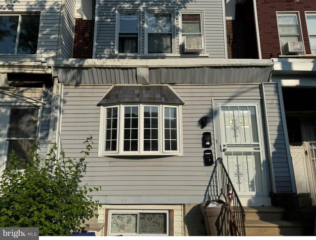 5345 Akron St, Philadelphia