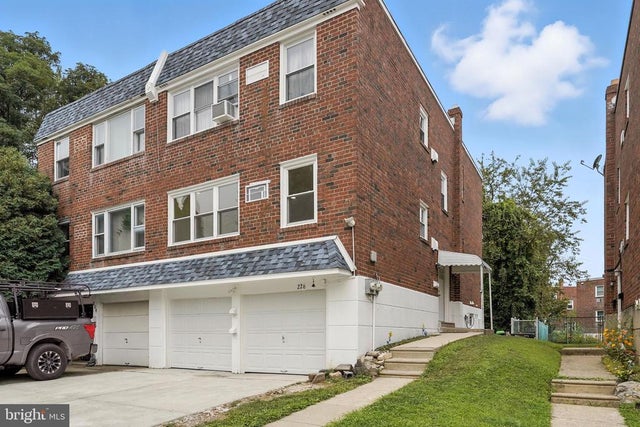 226 Lockart Ter, Philadelphia