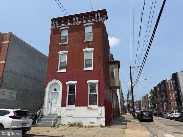 1617 W Oxford St, Philadelphia