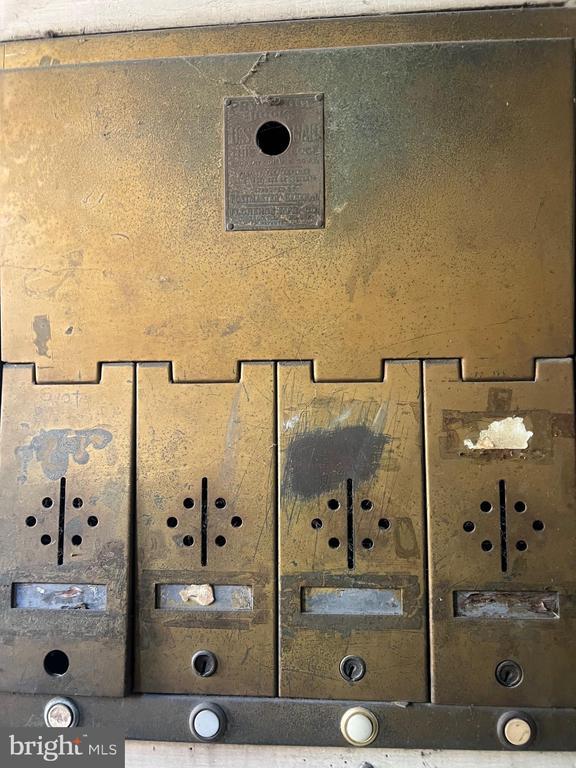 209 S 60th St, Philadelphia