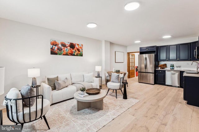 2504 E York St, Philadelphia