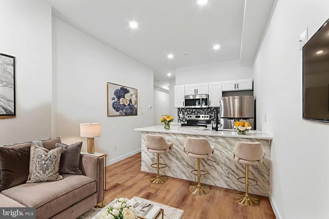 1150 S 52nd St, Philadelphia