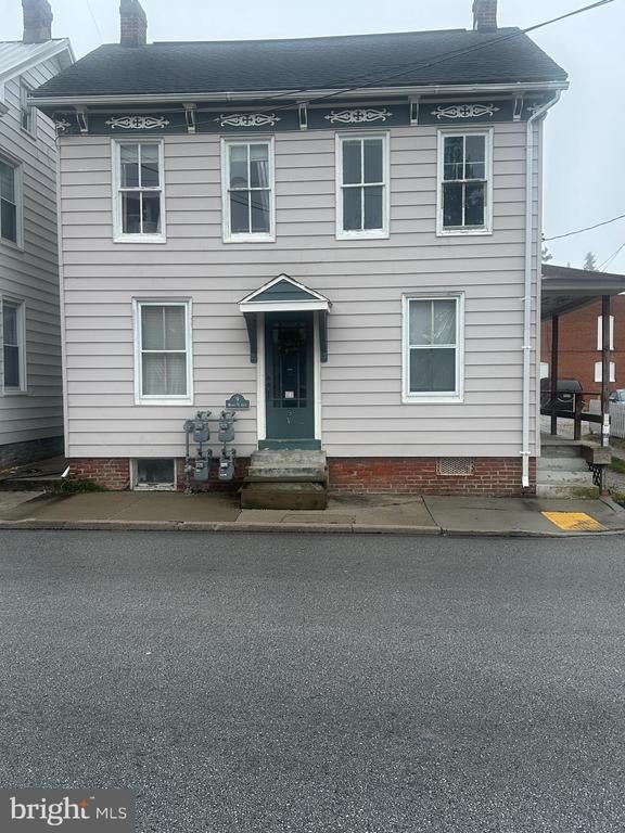 9 E Middle St, Hanover