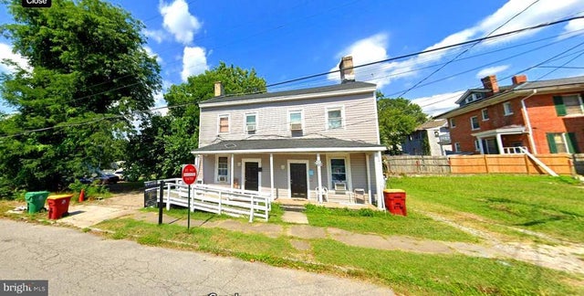 529 Harrison St, Petersburg