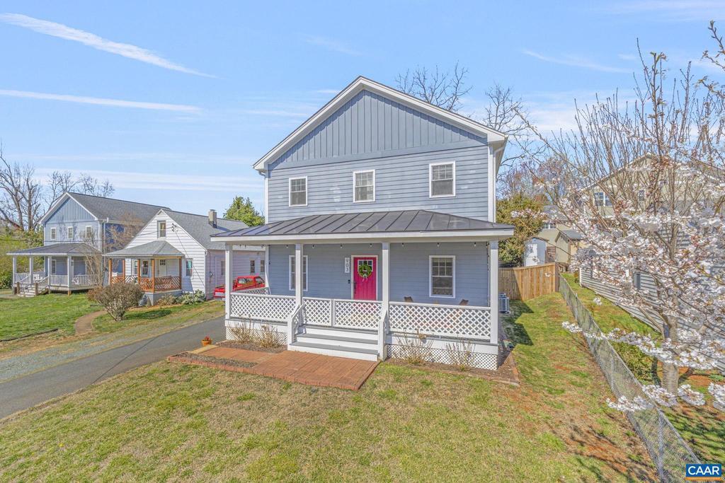 903 Nassau St, CHARLOTTESVILLE