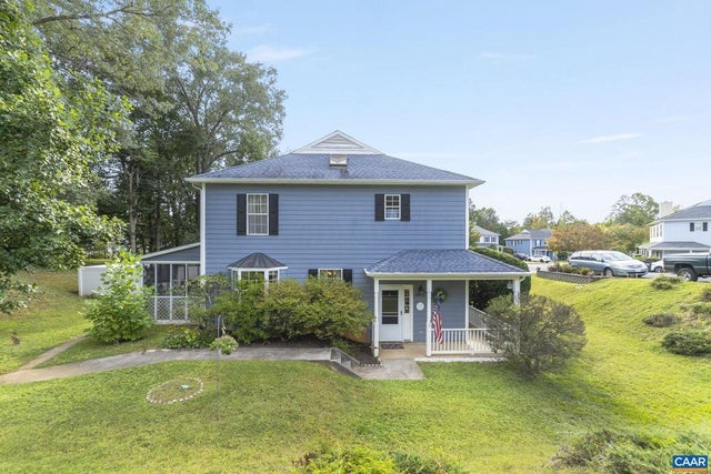 4727 Wren Ct, Charlottesville