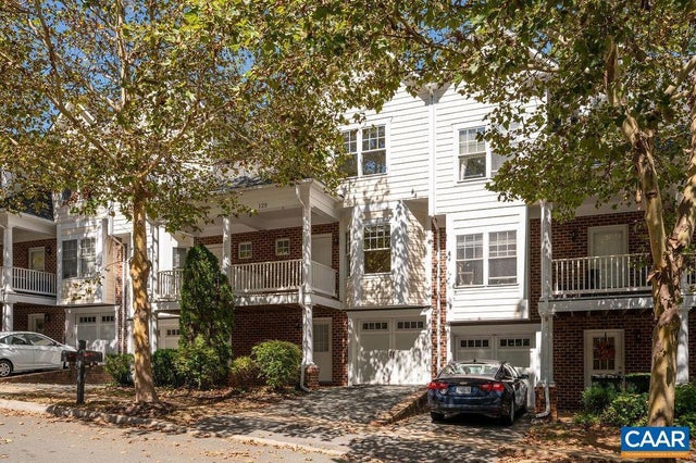 129 Old Fifth Cir, Charlottesville