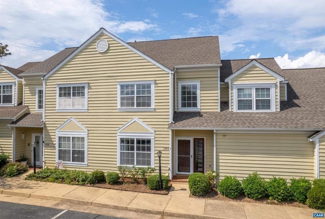 1356 Le Parc Ter, Charlottesville