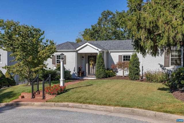 705 Oak Ave, Waynesboro