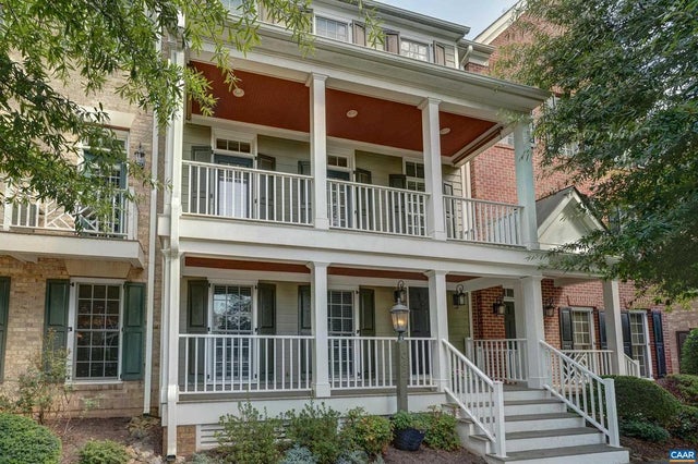 1082 Old Trail Dr, Crozet