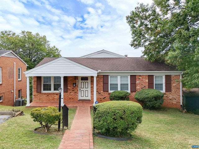 1004 Coleman St, Charlottesville