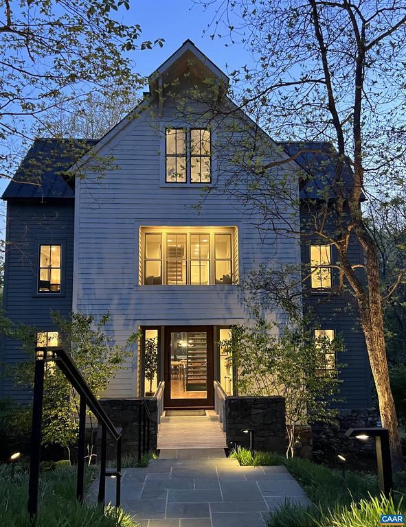 1500 London Rd, Charlottesville