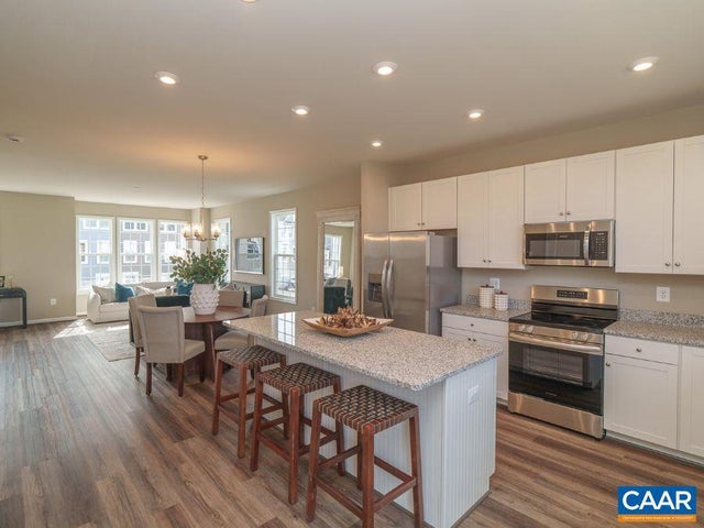 409 Willowshire Ct, Waynesboro