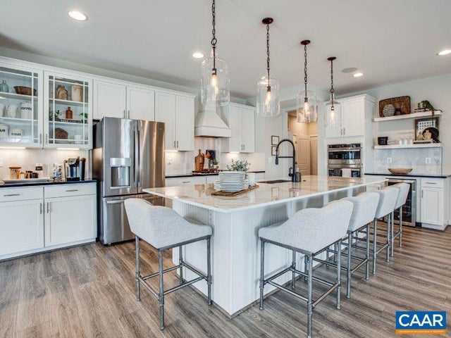 158 Lookover Ter, Stuarts Draft