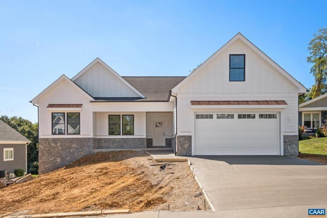 2524 Belvue Rd, Waynesboro