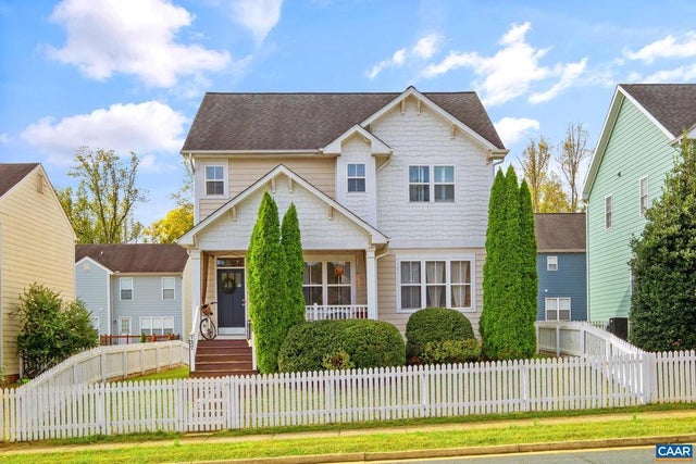 737 Country Green Rd, Charlottesville