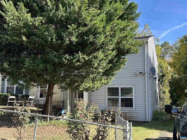 966 Rock Creek Rd, Charlottesville