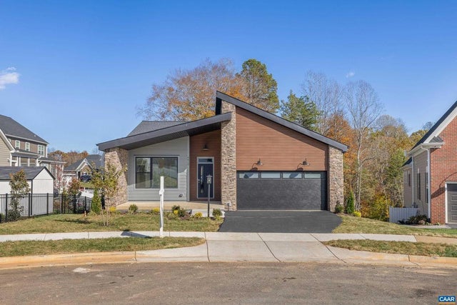 4413 Headland Ct, Charlottesville