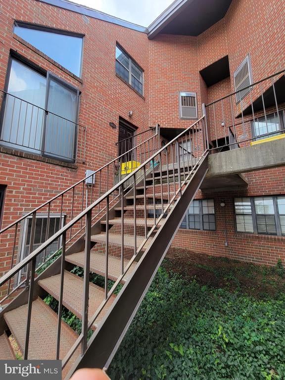 3020 Pineview Ct Ne #3020, Washington