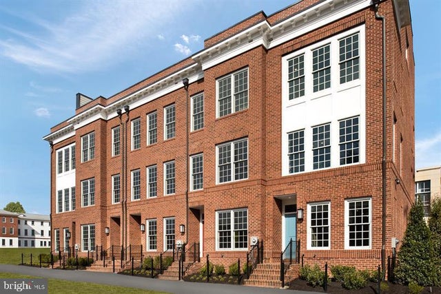 1371 Aspen Street Nw, Washington