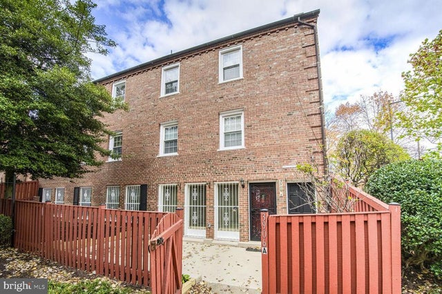 3906 Southern Ave Se #a, Washington