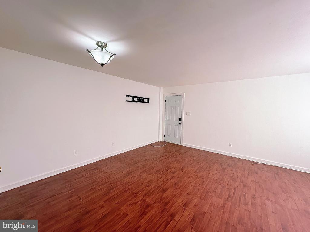 705 Brandywine St Se #201, WASHINGTON