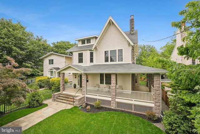 5115 42nd St Nw, Washington