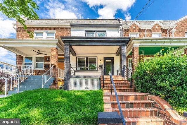 5621 3rd St Nw, Washington