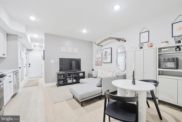 1144 Owen Pl Ne #1, Washington