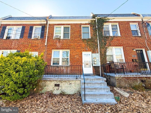 4032 7th St Ne, Washington