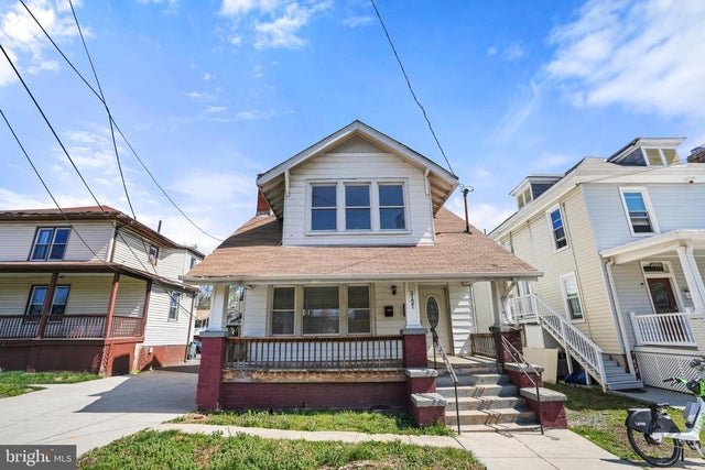 3121 South Dakota Ave Ne, Washington