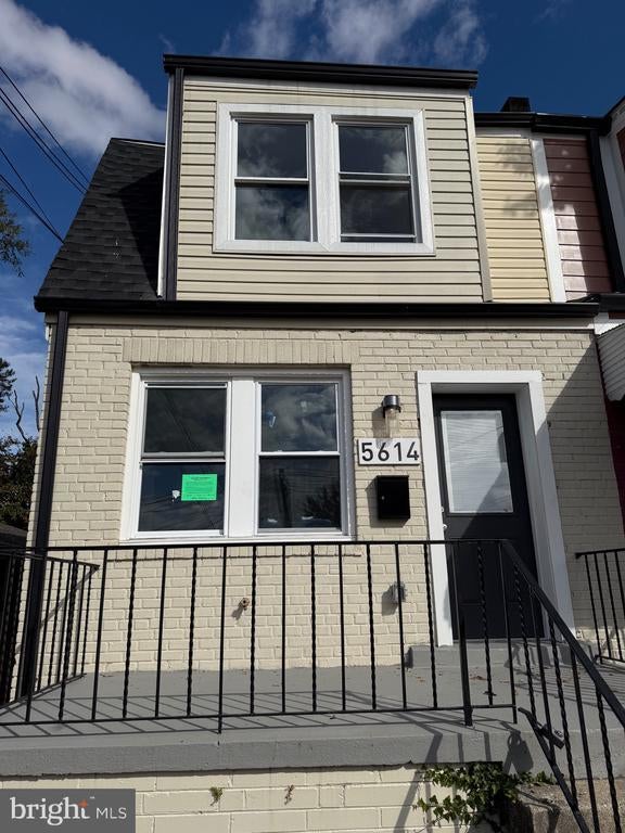 5614 Blaine St Ne, Washington