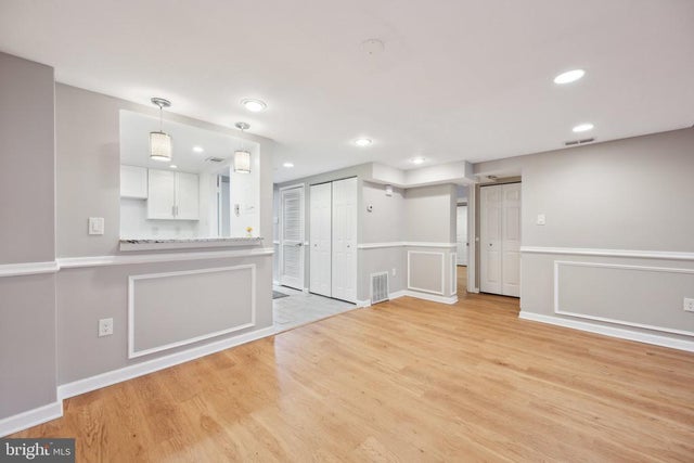 574 Brummel Ct Nw #574, Washington