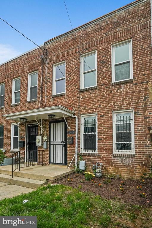 1848 Capitol Ave Ne, Washington