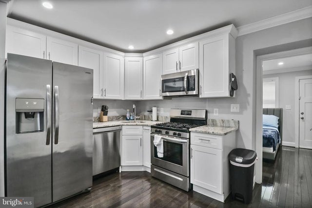 1423 Howard Rd Se, Washington